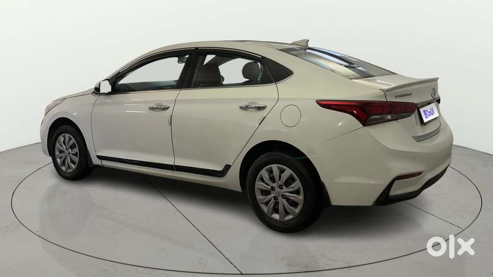 Hyundai Verna 1.4 Vtvt Ex, 2019, Petrol