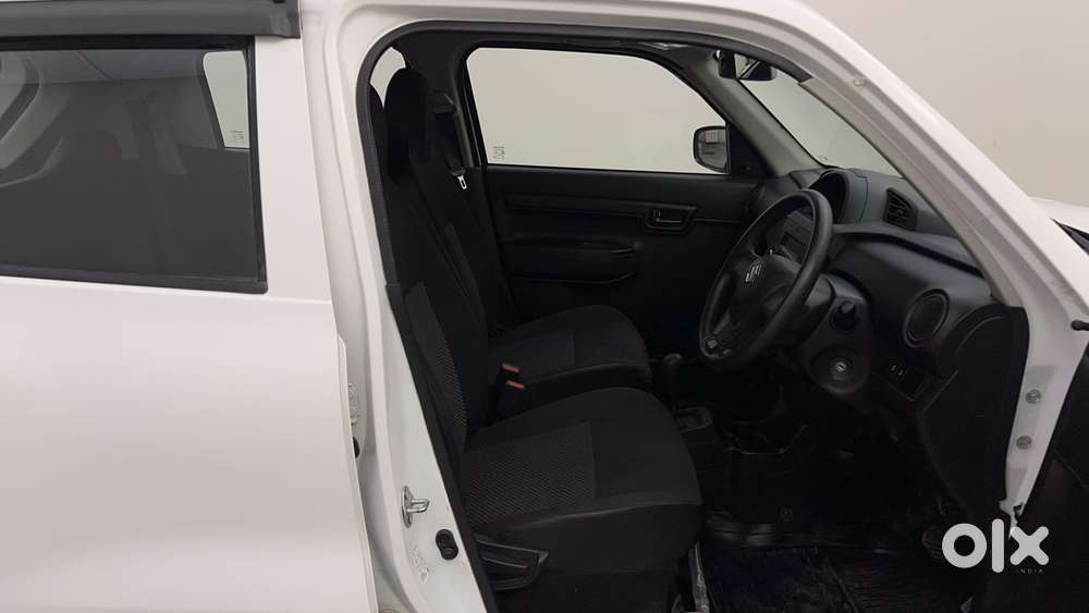 Maruti Suzuki S-presso Vxi O Amt, 2023, Petrol
