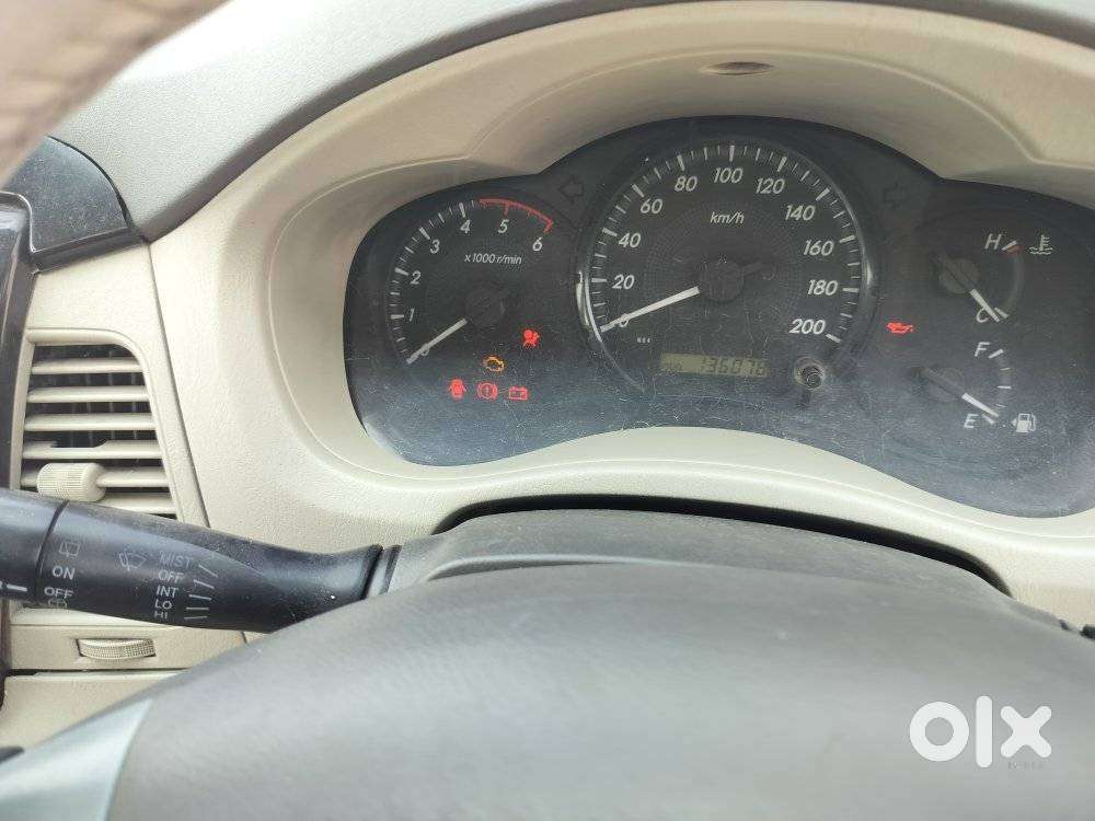 Toyota Innova 2.5 Z Diesel 7 Seater, 2013, Diesel