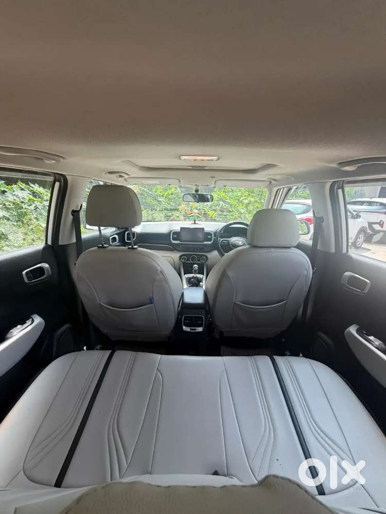 Hyundai Venue Sx Mt 2023
