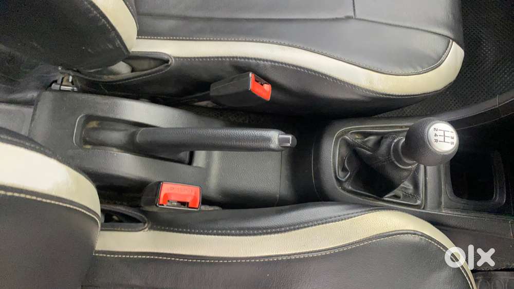 Maruti Suzuki Swift 1.2 Lxi (o), 2015, Petrol