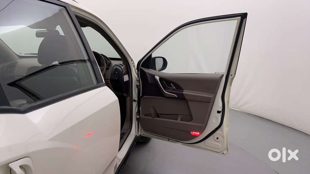 Mahindra Xuv500 W8, 2015, Diesel