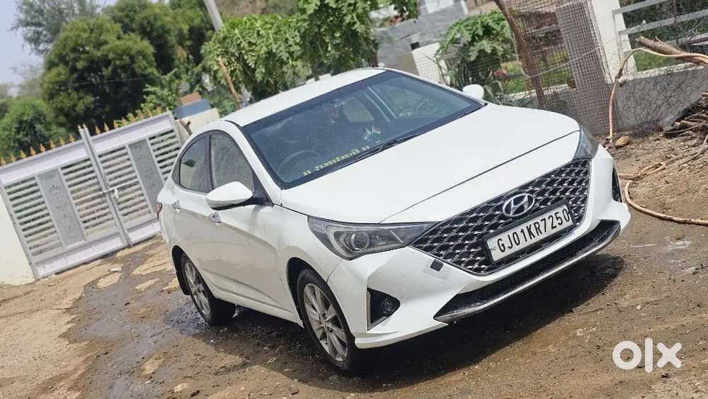 Hyundai Verna Fluidic 2012
