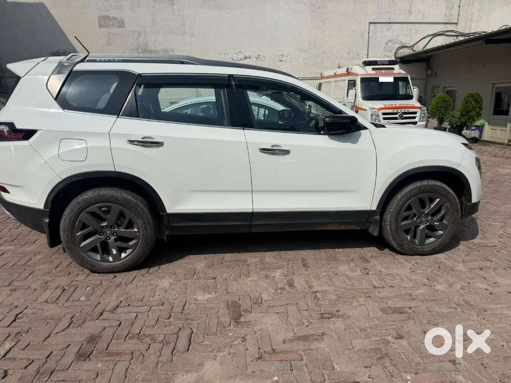 Tata Safari Xt+ Diesel 2021