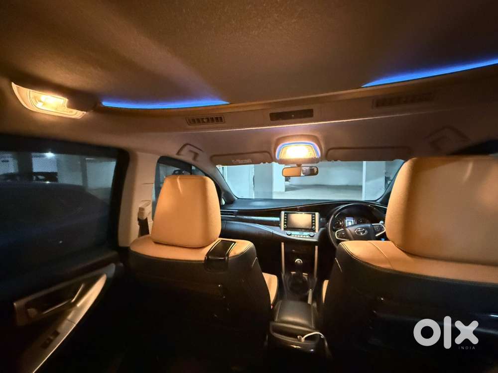Toyota Innova Crysta 2023 Diesel Manual