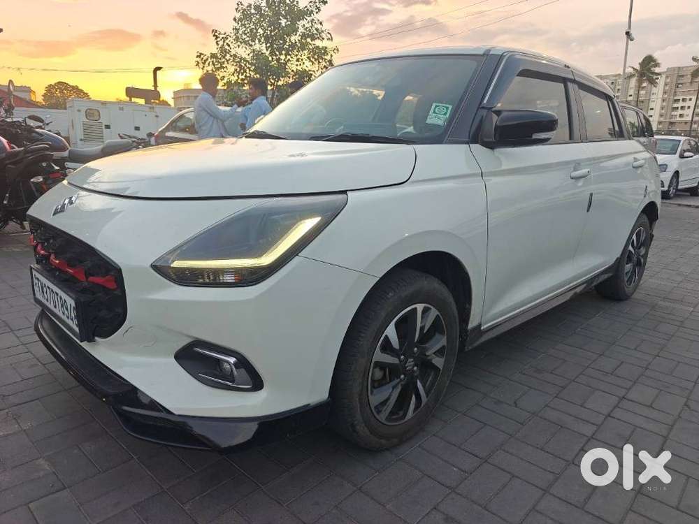 Maruti Suzuki New-gen Swift Zxi, 2024, Petrol