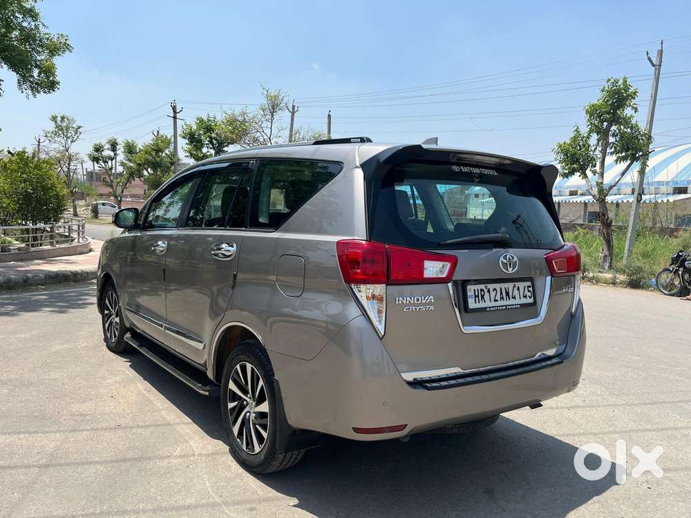 Toyota Innova Crysta 2.4 Gx Limited Edition At 7 Str, 2021, Diesel