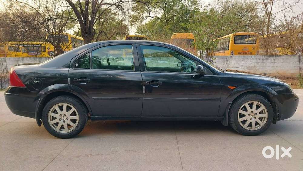 Ford Mondeo 2.0 Ghia Duratec, 2001, Petrol