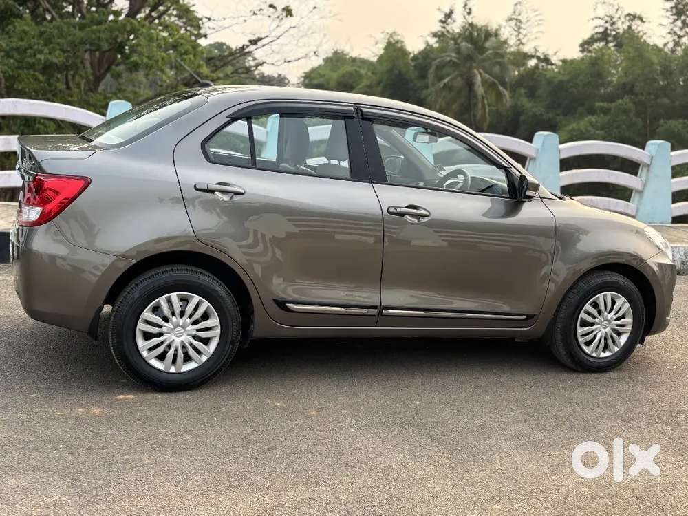 Maruti Suzuki Dzire 2018 Petrol Well Maintained