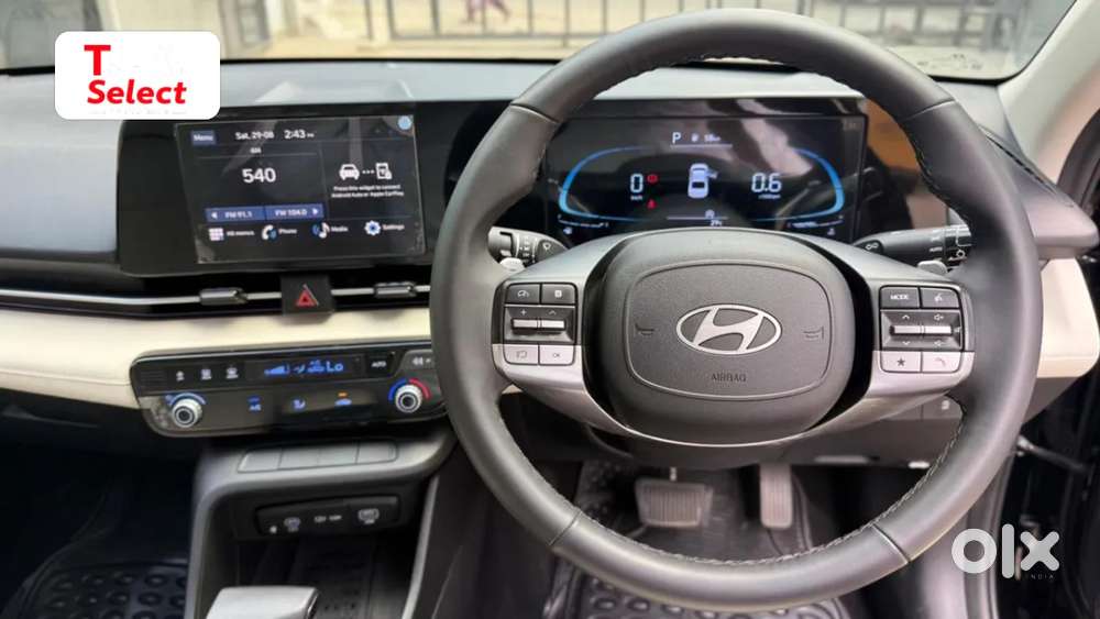 Hyundai Verna 1.5 Sx (o) Vtvt Ivt, 2023, Petrol
