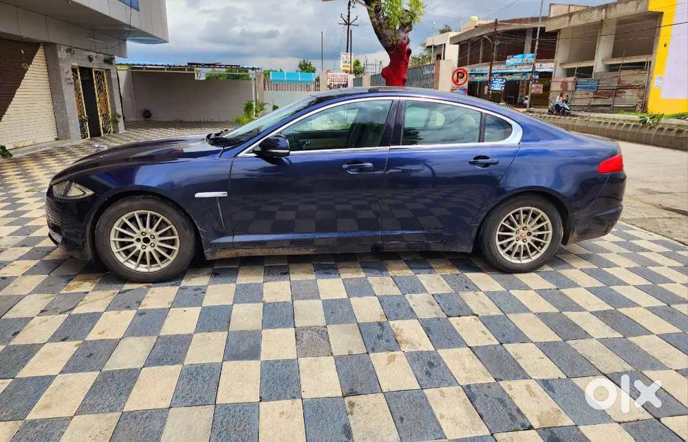 Jaguar Xf  2014