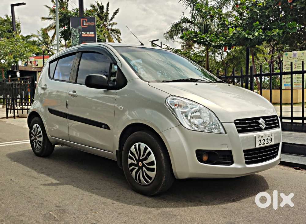 Maruti Suzuki Ritz Vxi, 2009, Petrol