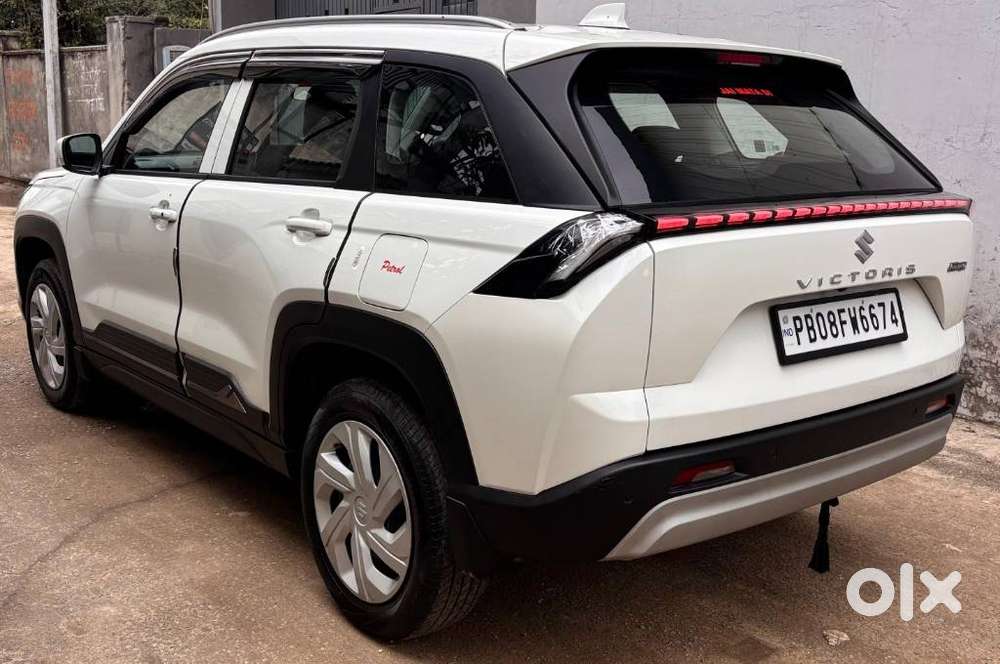 Maruti Suzuki Victoris, 2023, Petrol