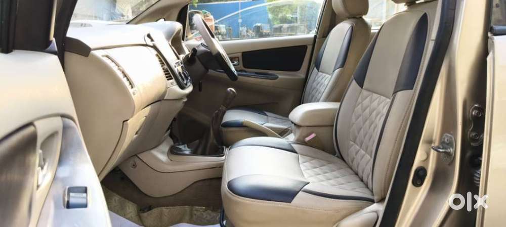 Toyota Innova 2.5 G (diesel) 8 Seater, 2005, Diesel