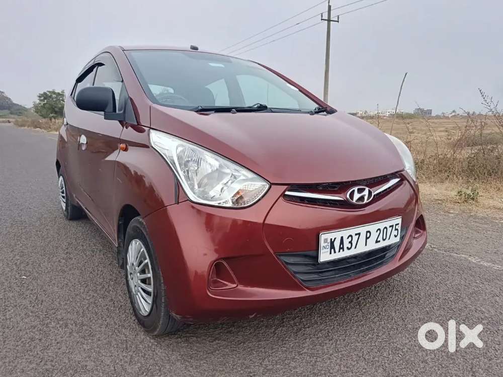 Well-maintained Hyundai Eon Era (2012) Petrol  Excellent Tyres