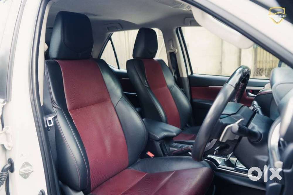 Toyota Fortuner Legender 4x2 At 2.8, 2024, Diesel
