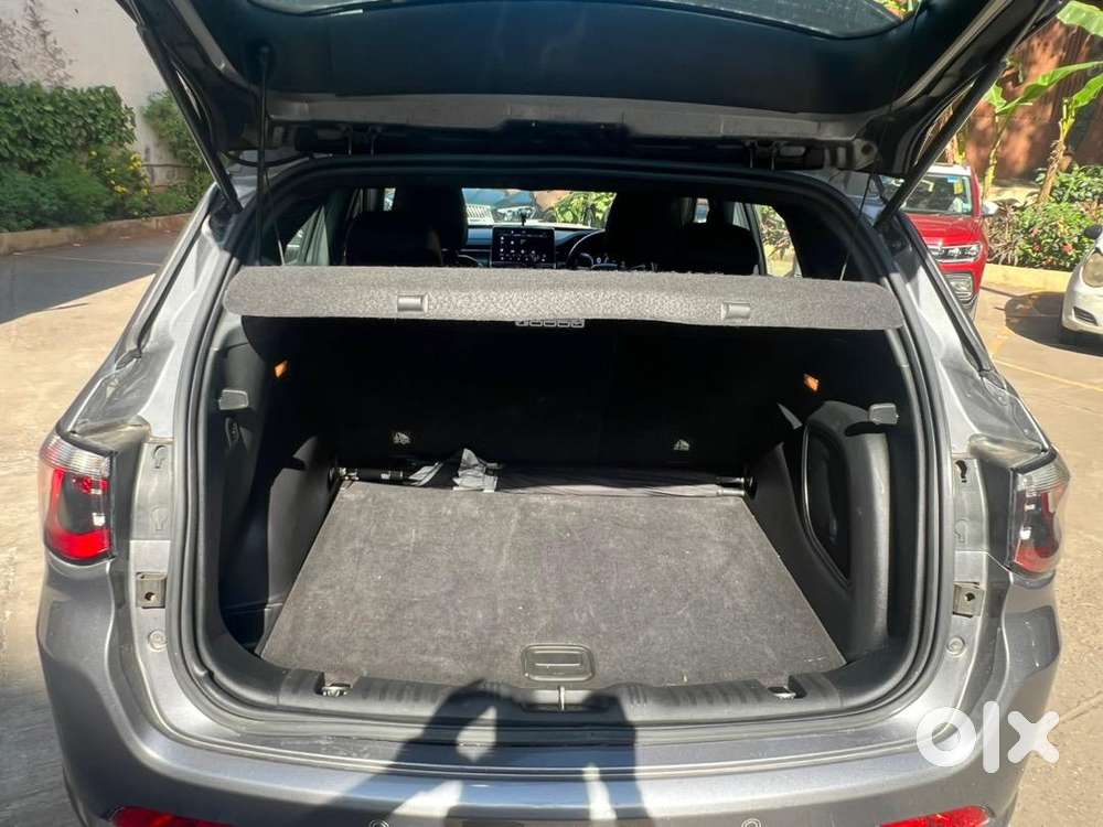 Jeep Compass (s) 2021 Petrol Well Maintained