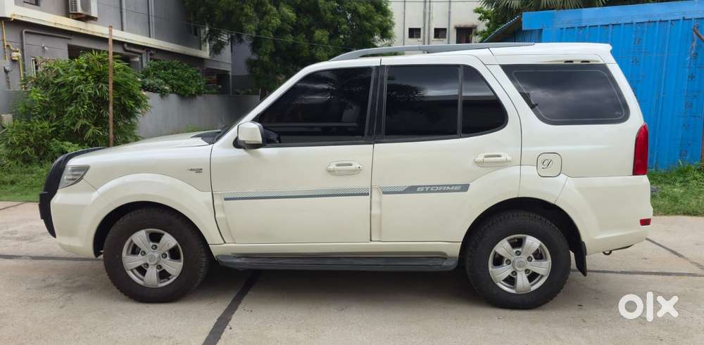 Tata Safari Storme Vx, 2017, Diesel