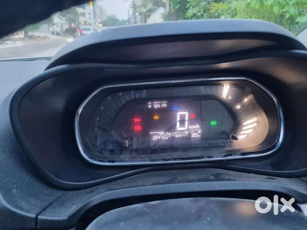 Tata Nexon 2022 Less Driven Single Hand