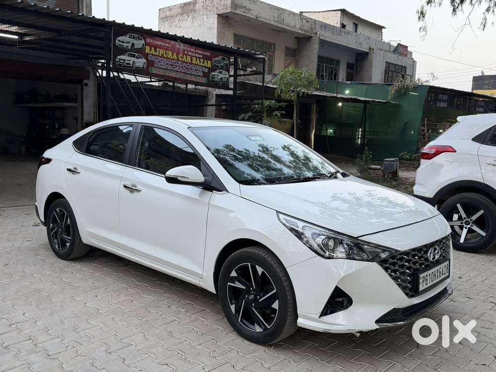 Hyundai Verna 1.6 Sx (o) Crdi At, 2022, Diesel