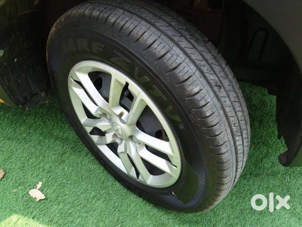 Renault Triber Rxt Easy-r Amt, 2026, Petrol