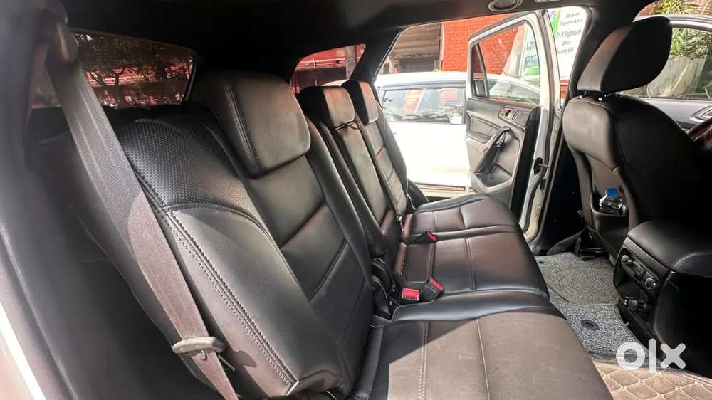 Ford Endeavour 3.2 Titanium 2019