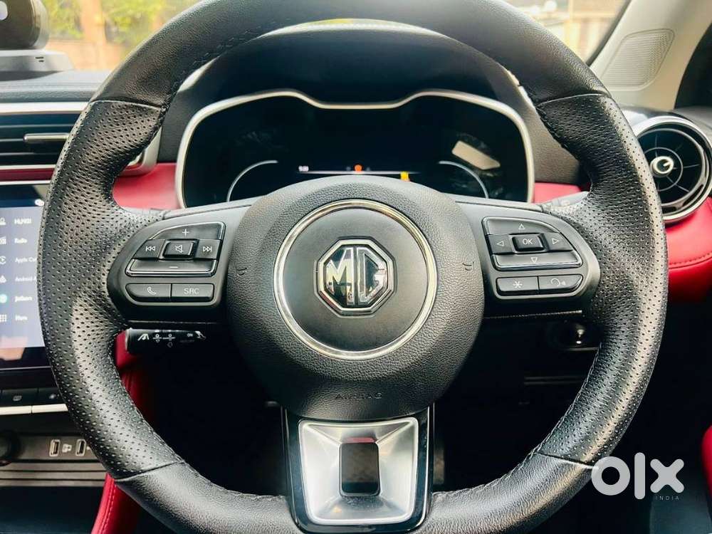 Mg Astor 1.5 Savvy Cvt S Red, 2023, Petrol