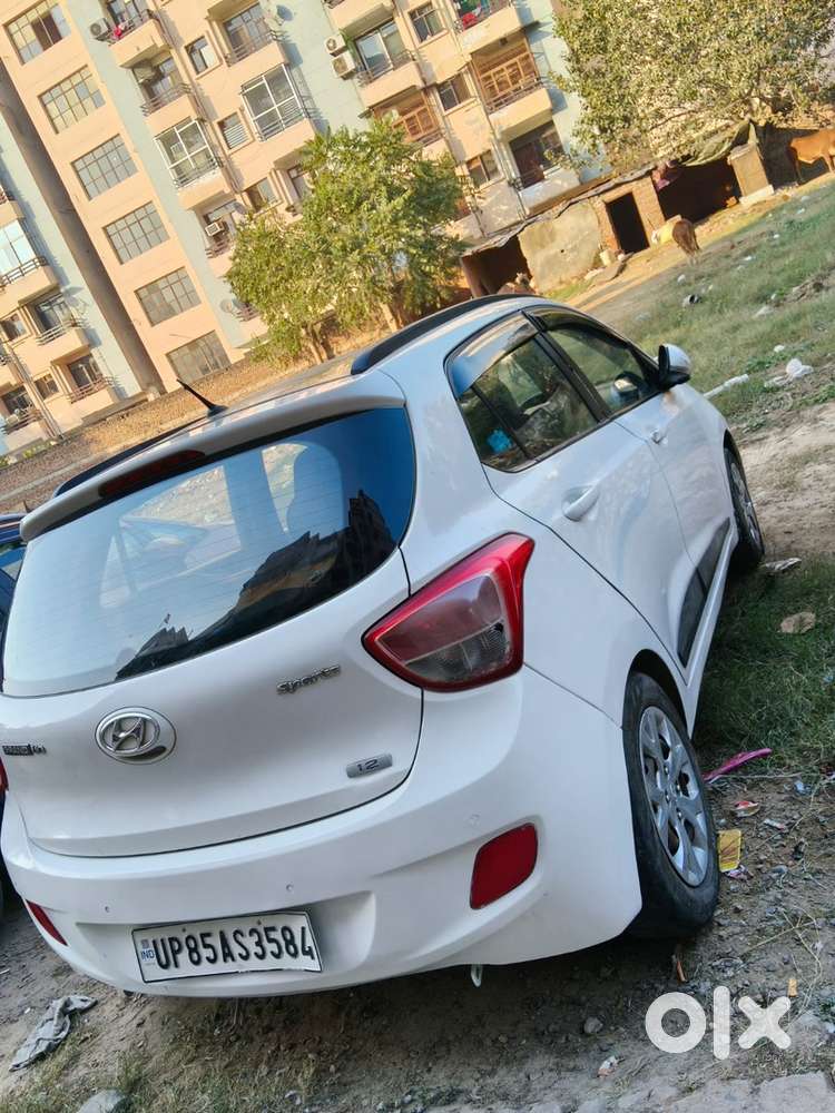 Hyundai Grand I10 Sportz 2015