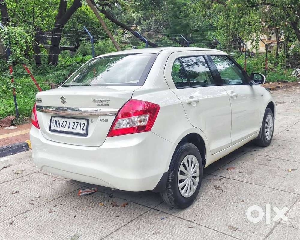 Maruti Suzuki Swift Dzire 1.2 Vxi Bsiv, 2015, Petrol