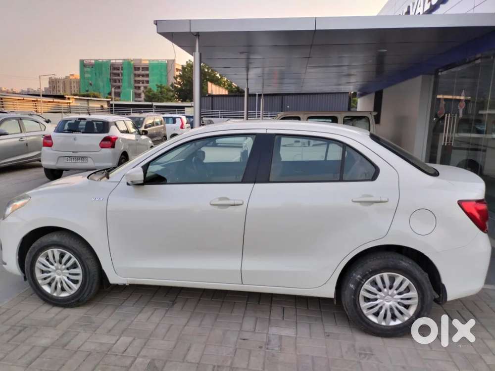 Maruti Suzuki Dzire 1.2 Vxi, 2017, Petrol
