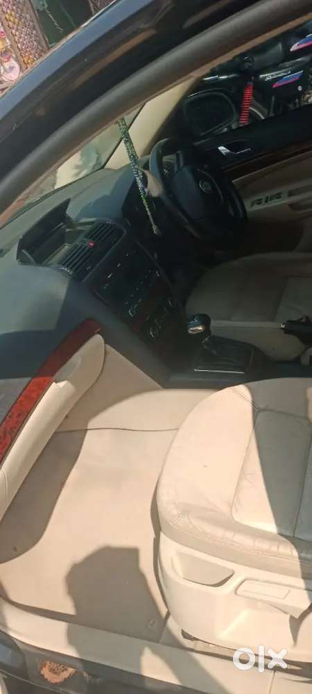Skoda Laura 2009 Diesel 220000 Km Driven Automatic