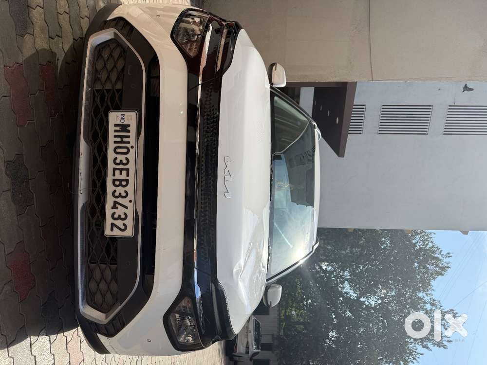 Kia Carens 1.5 Prestige Plus Turbo Engine.