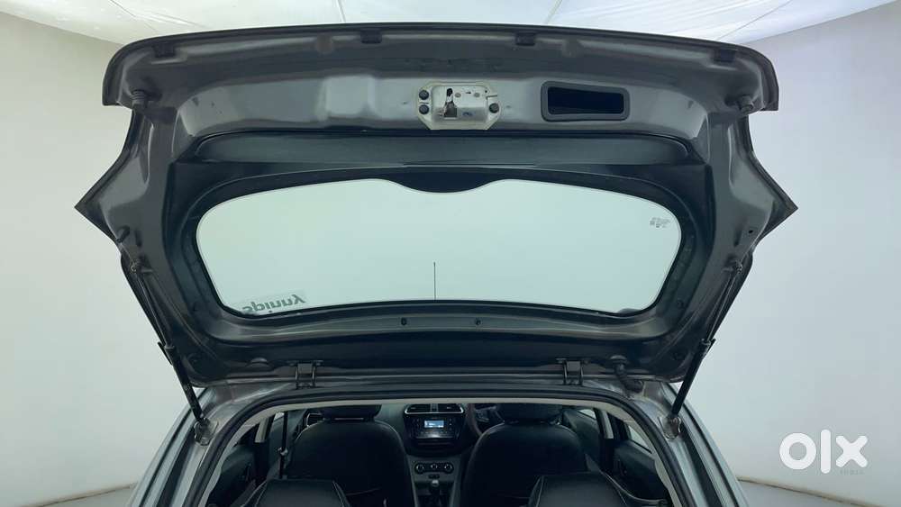 Tata Tiago 1.2 Revotron Xt Option, 2021, Petrol