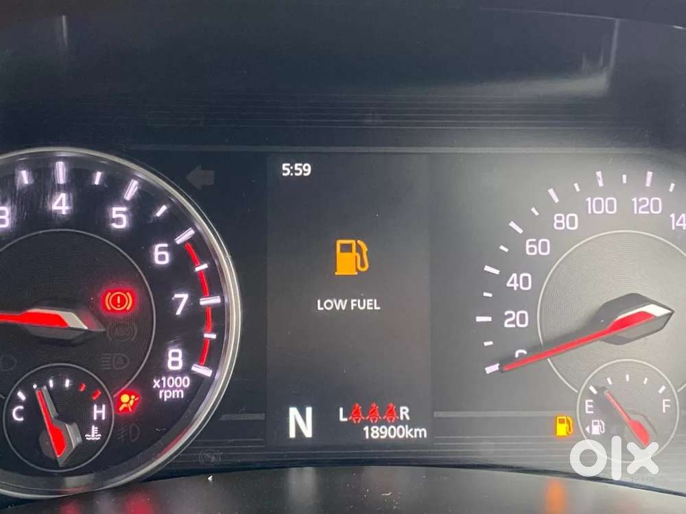 Maruti Suzuki Swift, 2025, Petrol