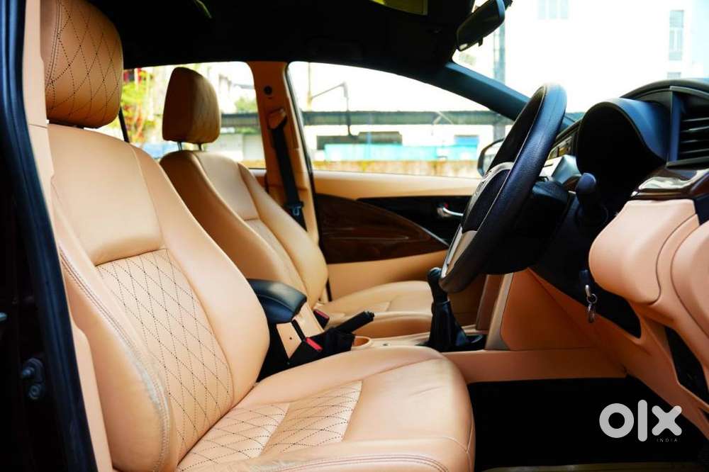 Toyota Innova Crysta 2.4 G Mt 7 Str, 2020, Diesel