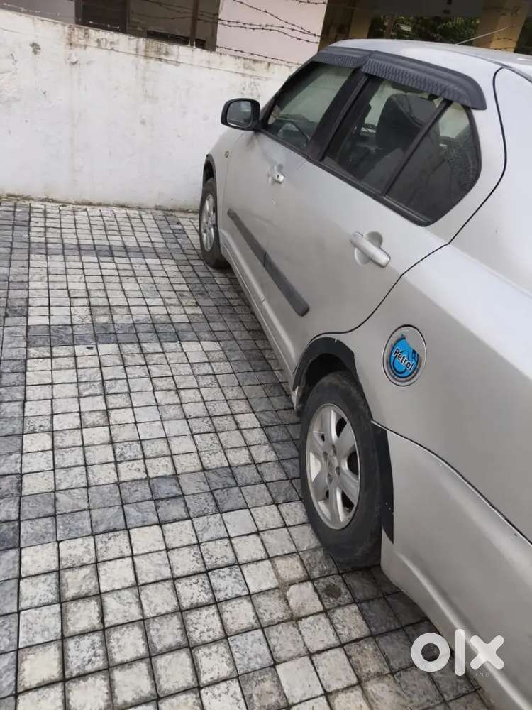 Maruti Suzuki Dzire Zxi 2009