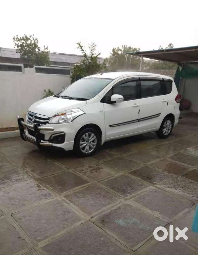Maruti Suzuki Ertiga 2017 Diesel Well Maintained