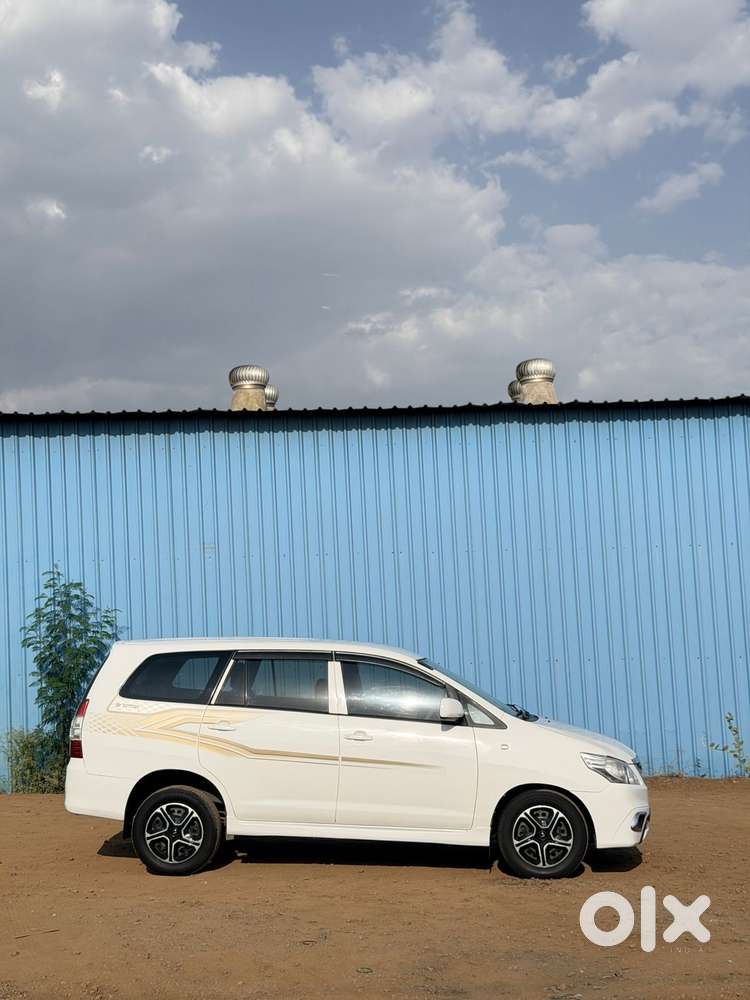 Toyota Innova 2.5 G (diesel) 7 Seater, 2015, Diesel