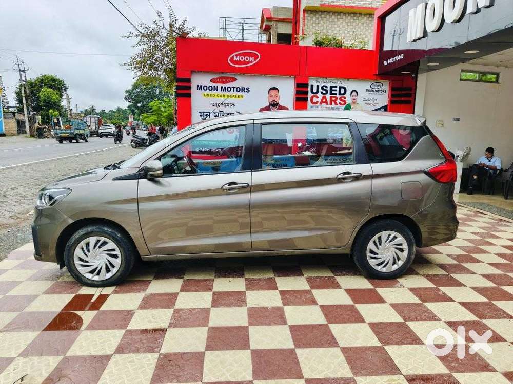 Maruti Suzuki Ertiga Vxi Shvs, 2024, Petrol