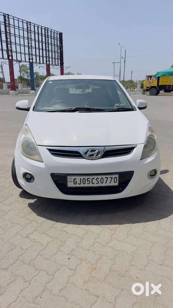Hyundai I20 2011 Cng & Hybrids Well Maintained