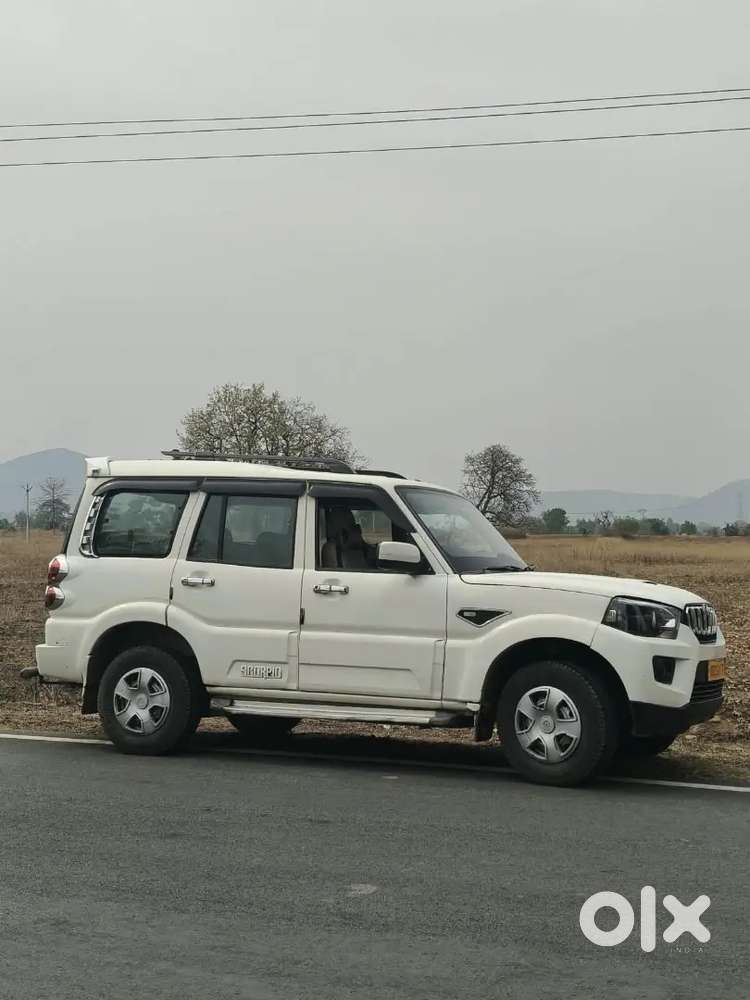 Mahindra Scorpio 2.2 S9 2018