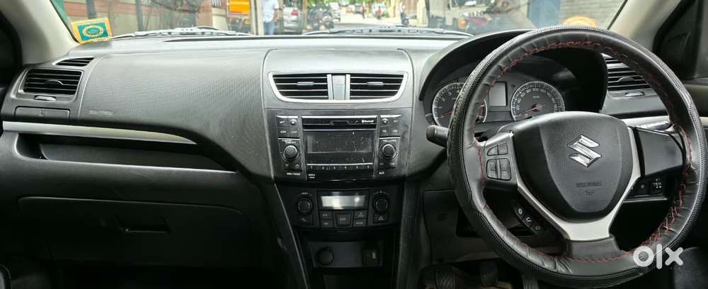 Maruti Suzuki Swift Vvt Zxi, 2015, Petrol