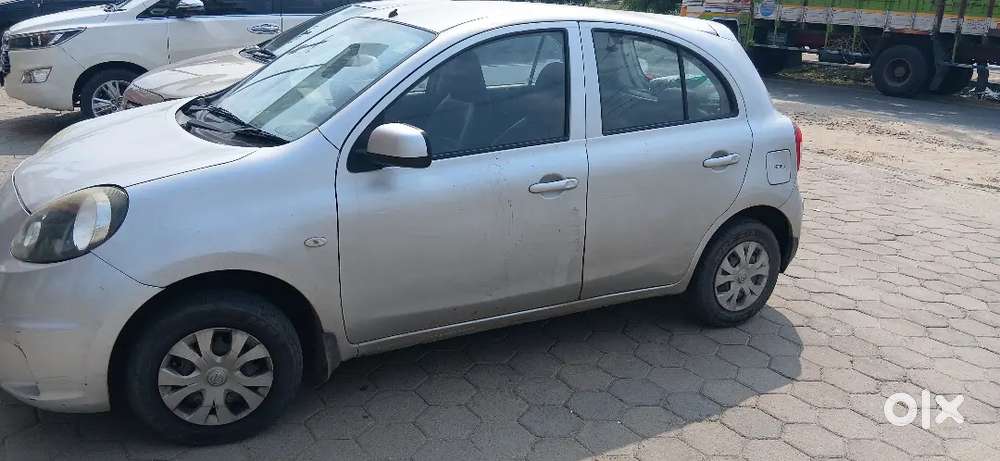 Nissan Micra Active 2015 Petrol 85500 Km Driven