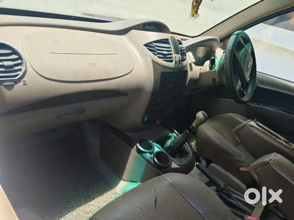 Mahindra Xylo 2012 Diesel 90000 Km Driven