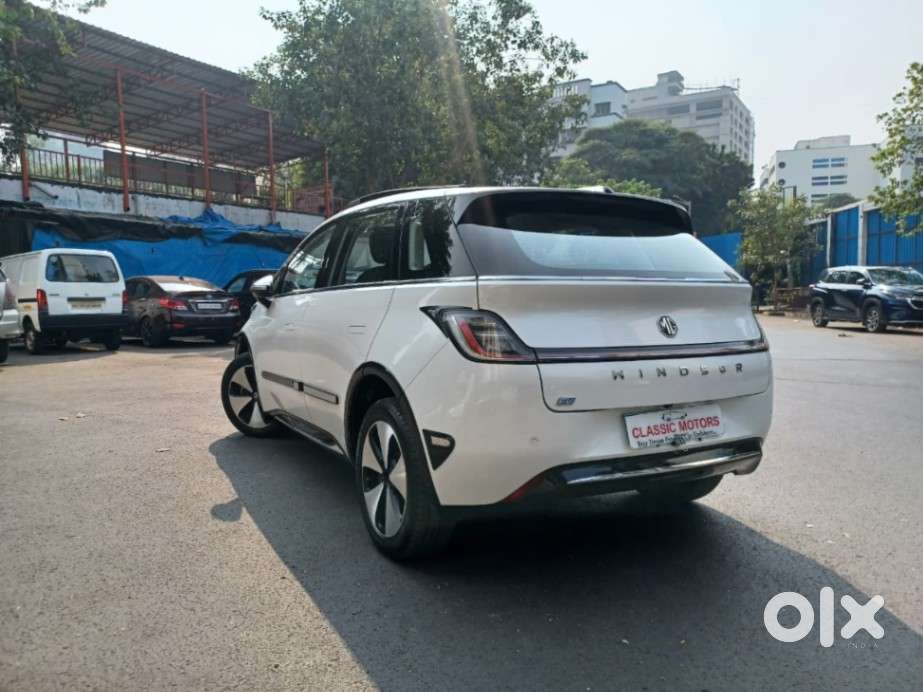Mg Windsor Ev Essence, 2024, Electric