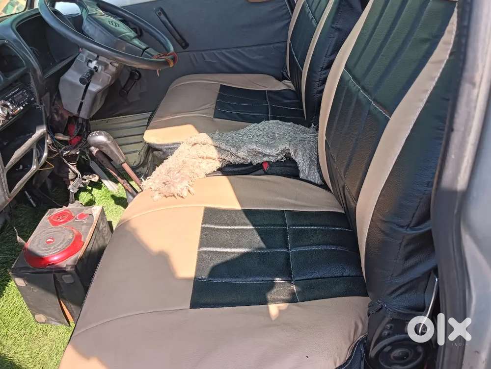 Omni 2009/29 Petrol +lpg 110000 Km Driven