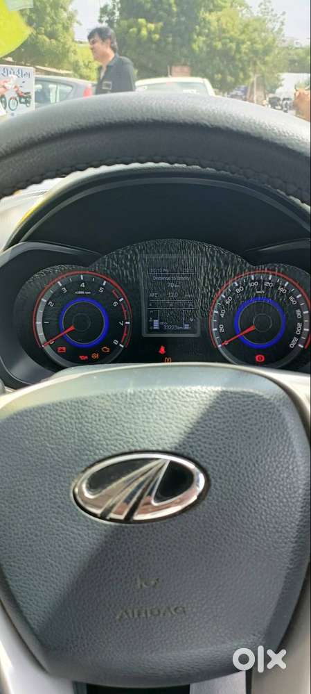 Mahindra Xuv300 2020 Petrol