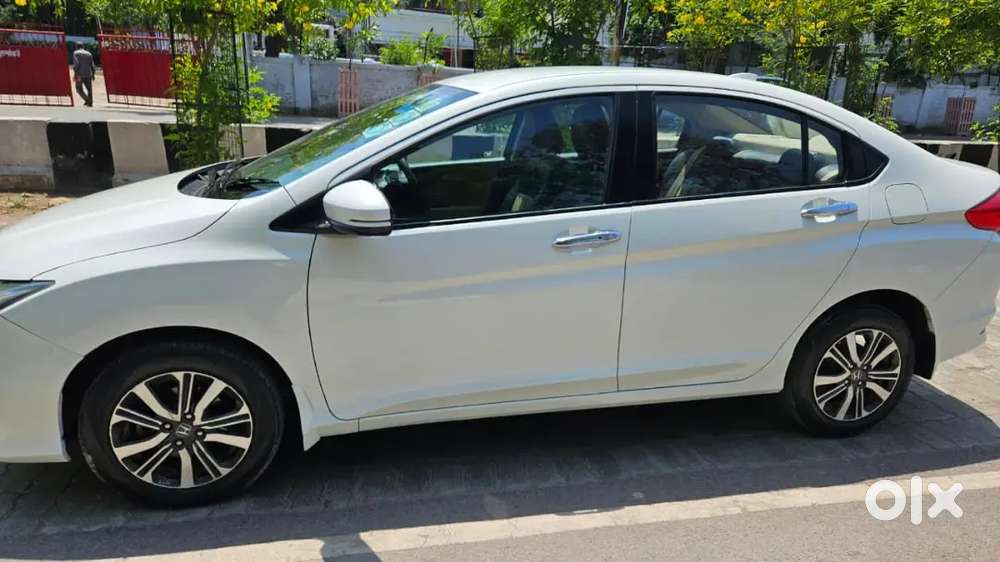 Honda City V Model 2017 Petrol 55000 Km Driven With Record 1 Owner