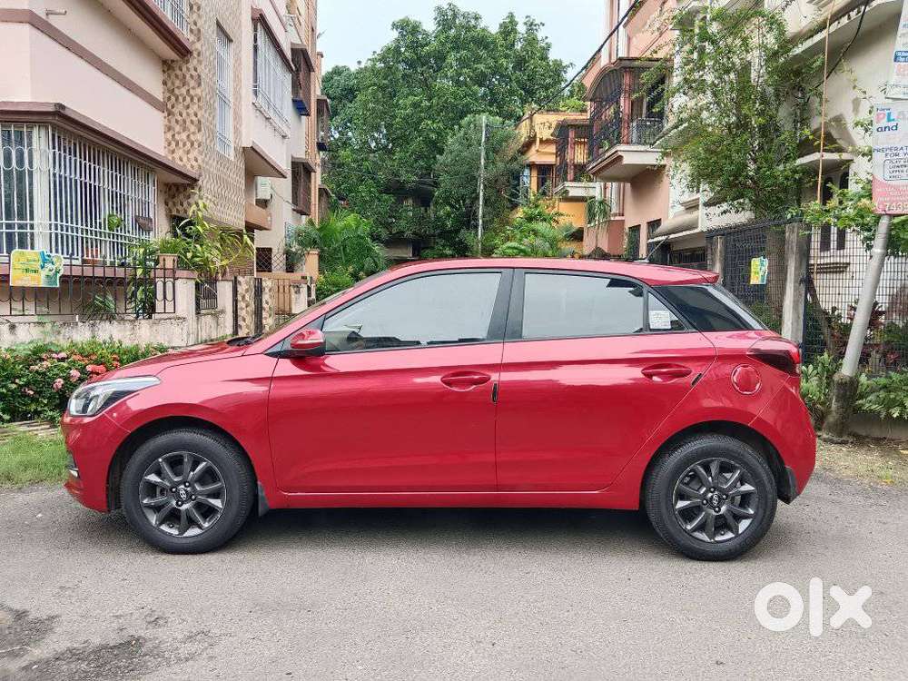 Hyundai I20 Petrol Asta Option, 2018, Petrol