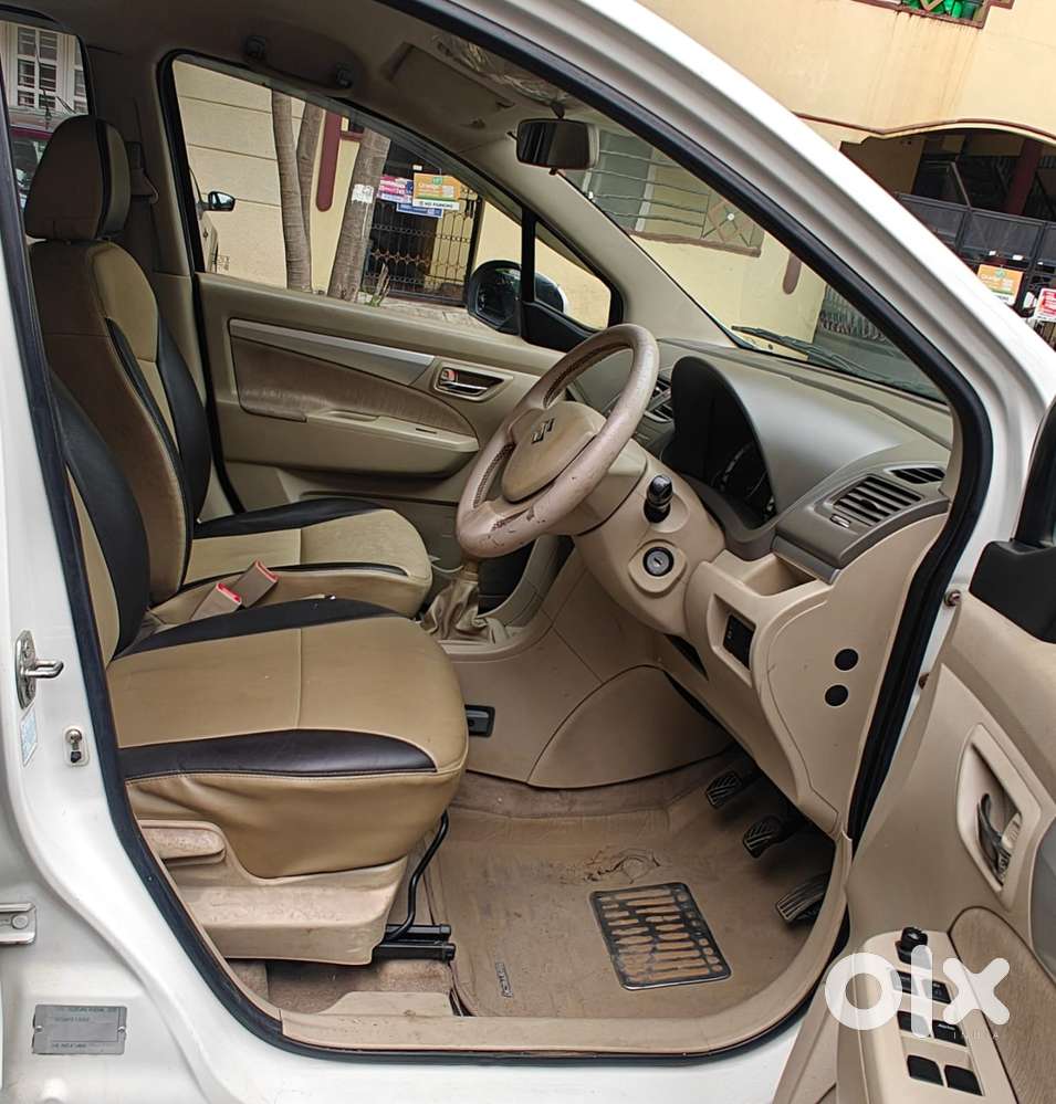 Maruti Suzuki Ertiga Vxi Abs, 2014, Petrol